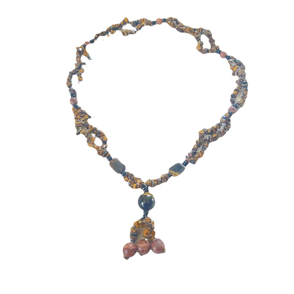 Elegant Multicolor Beaded Necklace - Picture 15 of 16